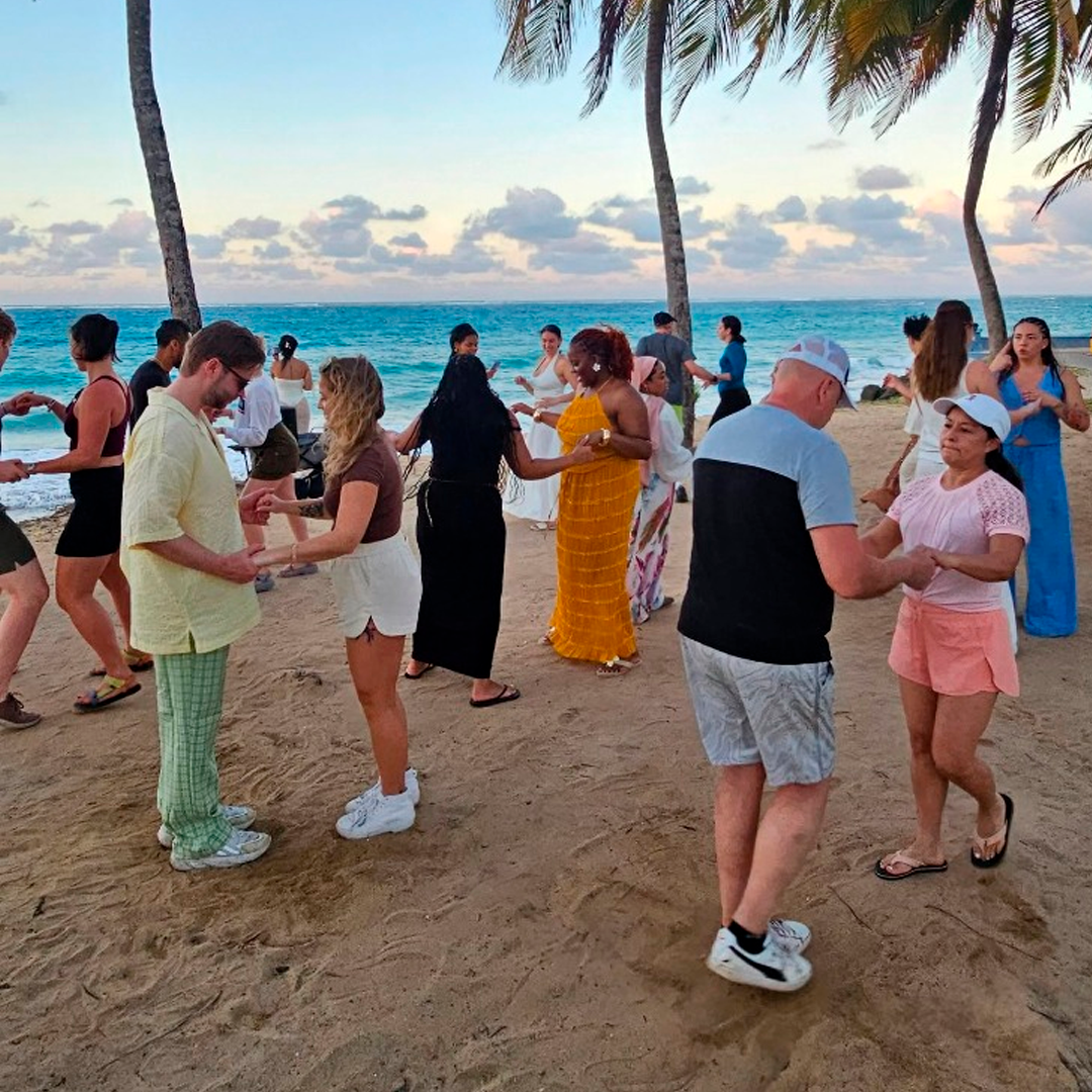 Sunset Salsa Beach Class in San Juan, Puerto Rico