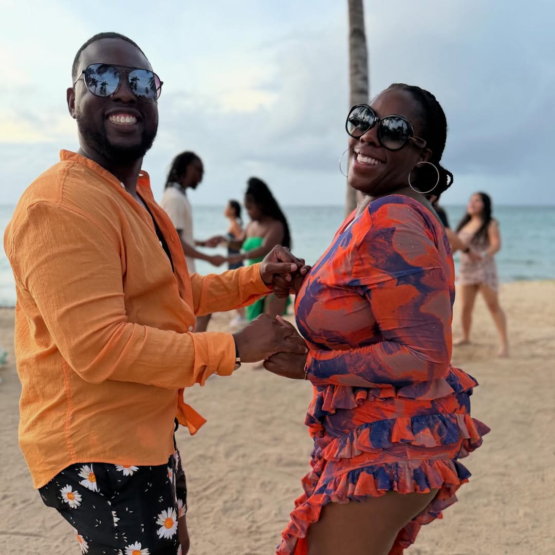 El Yunque Waterfall Tour Adventure & Sunset Salsa Beach Class - Image 4