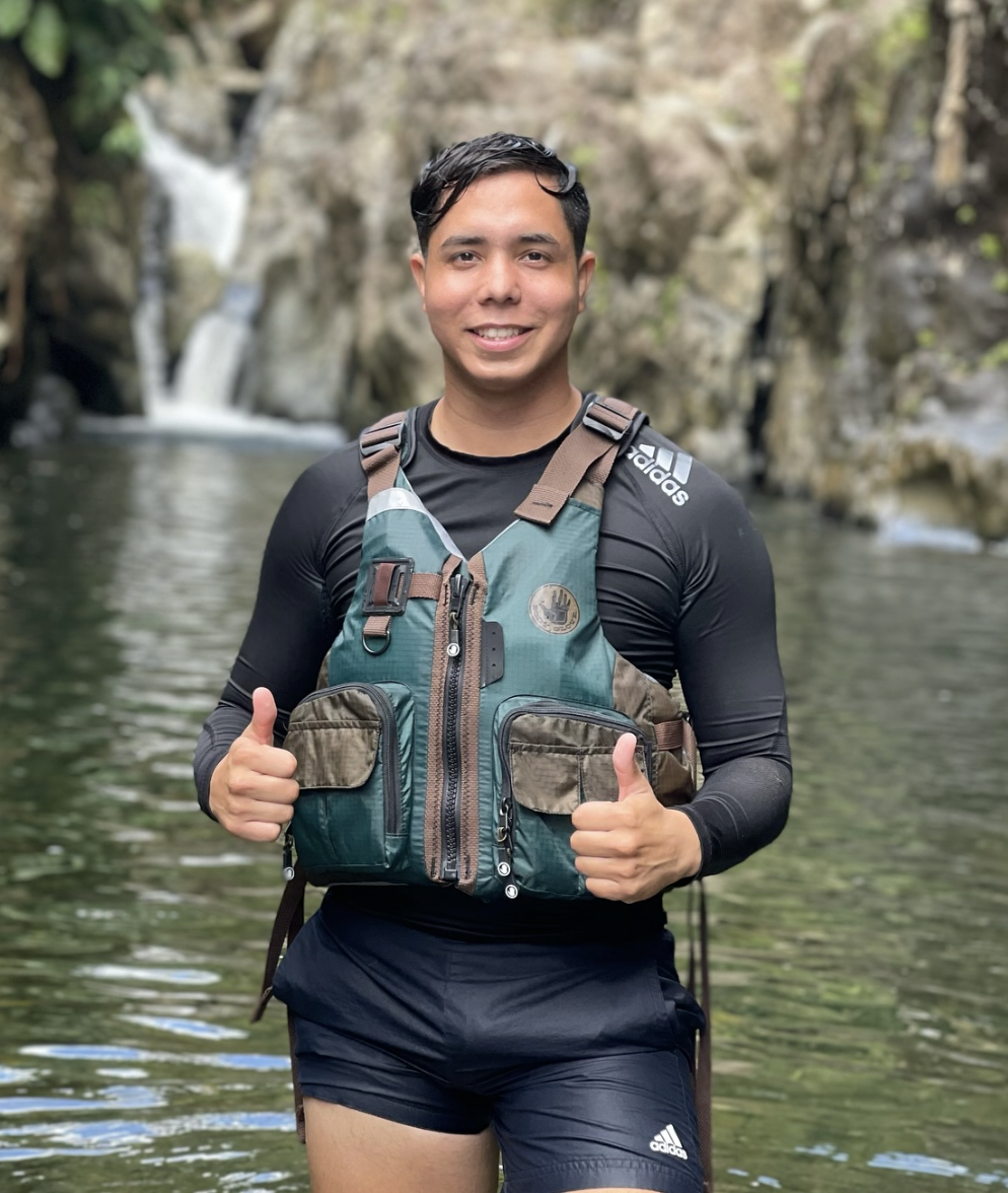 Jean Evander Perales Ayala, A.A. in Accounting - Certified Tour Guide, Driver & Owner of Tours To Do PR